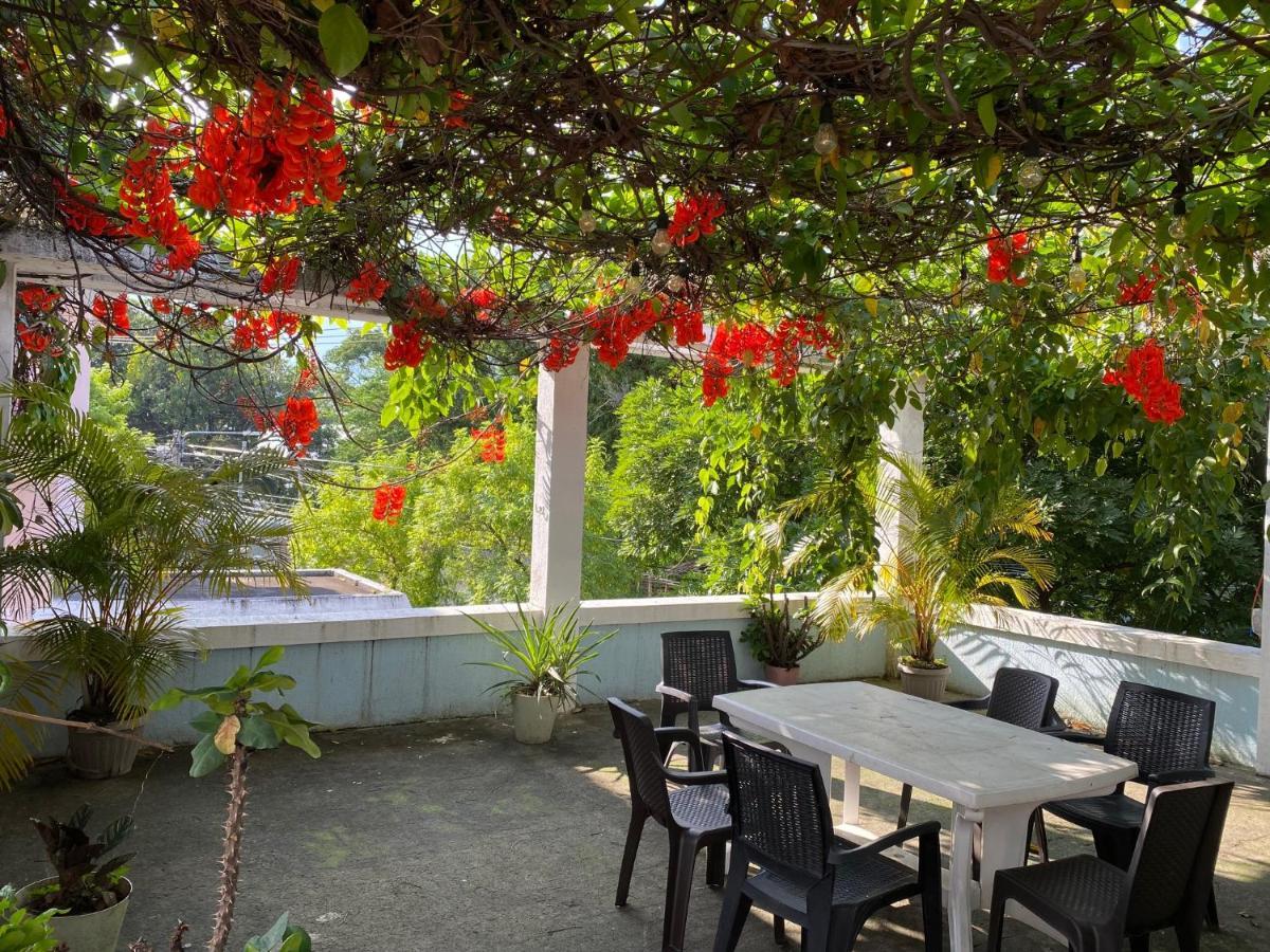 Hostal Cumbres Del Volcan Flor Blanca San Salvador Exterior foto